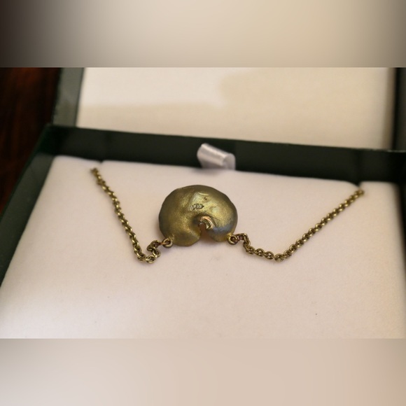 Michael Michaud Geranium Pendant - Picture 4 of 5